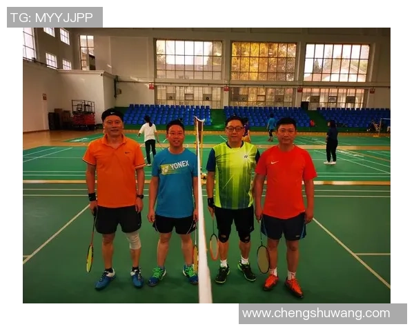 武汉羽毛球队在城市联赛中以65分稳居榜首展现强劲实力